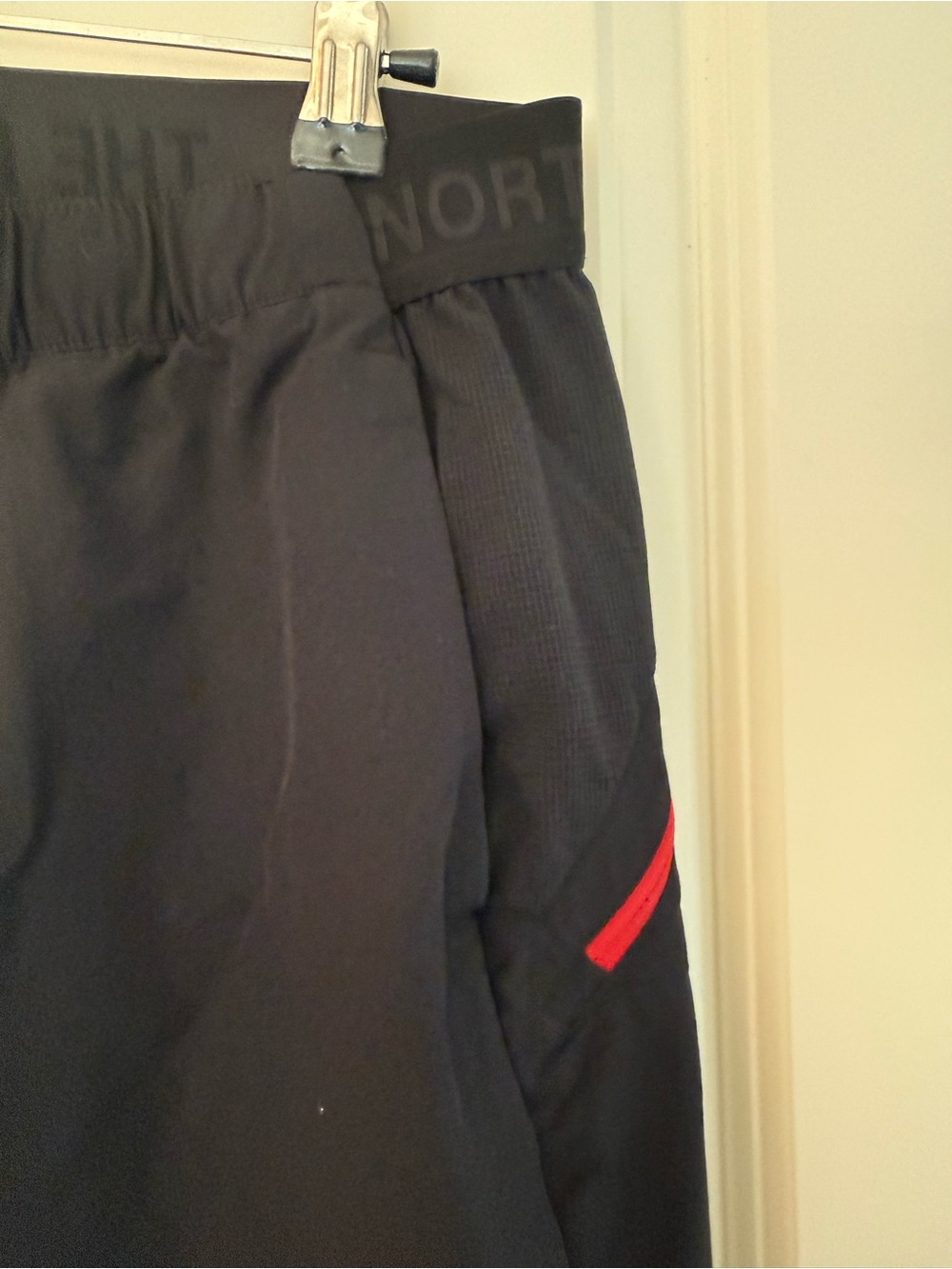 The North Face Performance Pants II Black Joggers Red Zipper Men Small Gorpcore - Picture 3 of 13